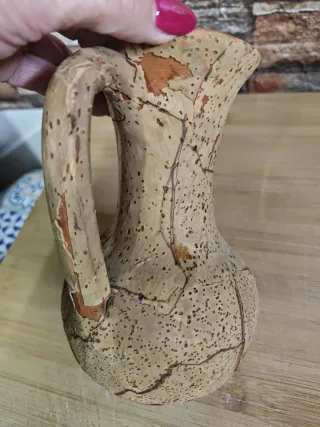 Anfora in terracotta con sughero