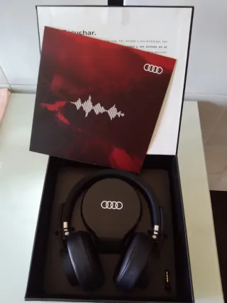 Auriculares Audi Negros Nuevos a Estrenar