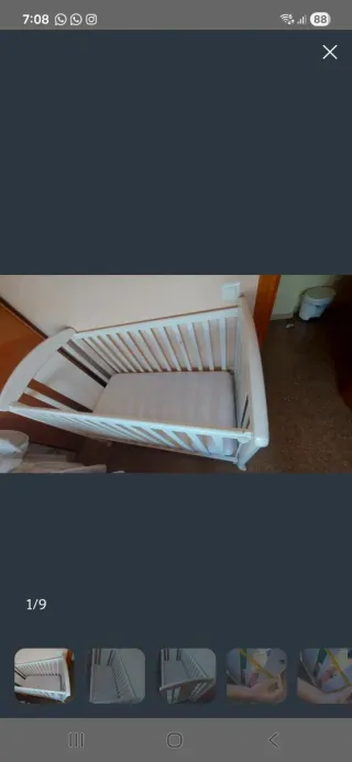 Cuna de madera blanca