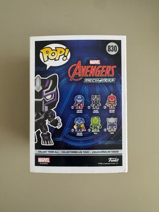 Funko Pop! Black Panther 830 y Spider-Man 770