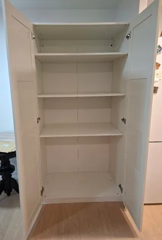 Armario Ikea RERGSBO 2 puertas