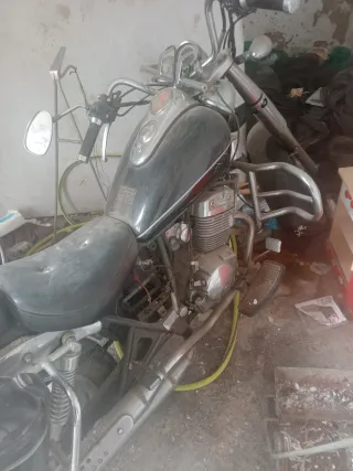 Moto Cruiser 250cc Negra