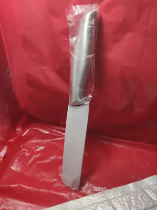 CUCHILLO COCINA EN ACERO INOXIDABLE.