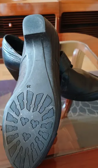 Zapatos Dingo Negros T39 Muy Cómodos