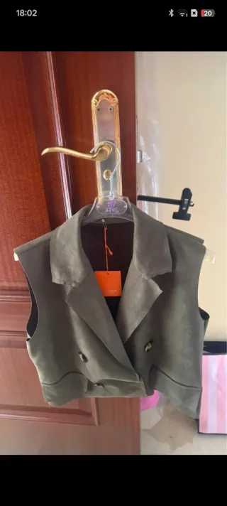 Chalequillo de piel de antelina talla m L