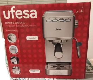 Cafetera Ufesa CE8020 Capri
