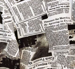 Camiseta manga larga periódico S