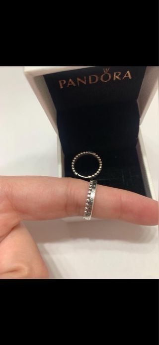 Pendientes Aro Letras Pandora Plata