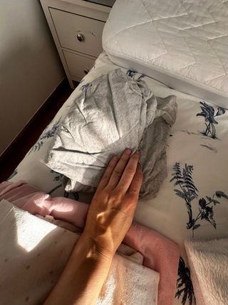 Lote cuna: colchón, sábanas y chichonera