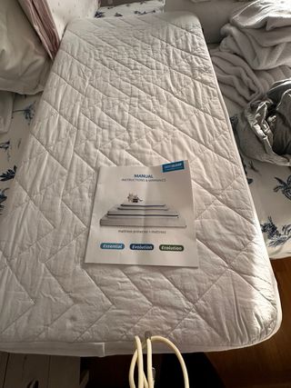 Lote cuna: colchón, sábanas y chichonera