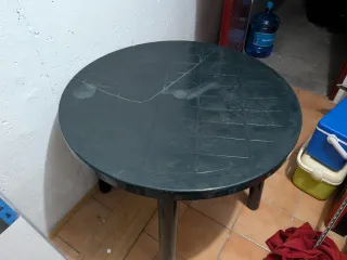 Mesa redonda de terraza de plástico