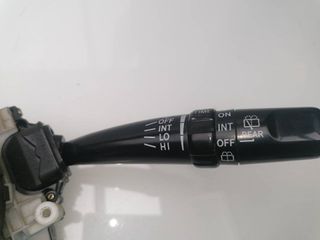 MANDO MULTIFUNCION TOYOTA AVENSIS 577705