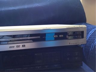 Reproductor-grabador DVD Sony con disco duro