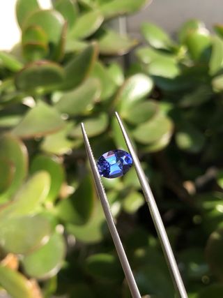Tanzanite Naturale 0.84 ct - Gemma per gioielli.