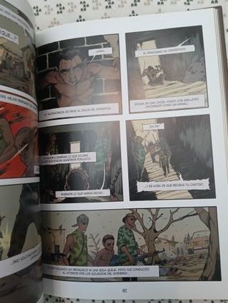 Comic AK-47. La historia de Mijail Kalashnikov