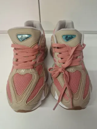 Zapatillas New Balance 9060 Beige/Rosa