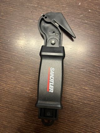 Cortador de cinturón de seguridad Sandtler