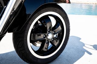 Vespa GTS 125 Negra 2021 - 11.700 km - Muy cuidada