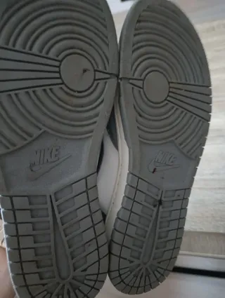 Nike Dunk Low Gris Blanco Talla 43