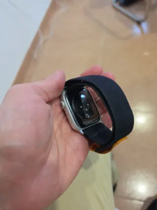 Apple Watch 8 45mm Negro/Plata
