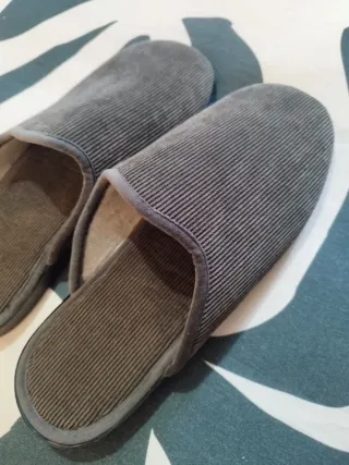 Sneakers da casa grigie da uomo