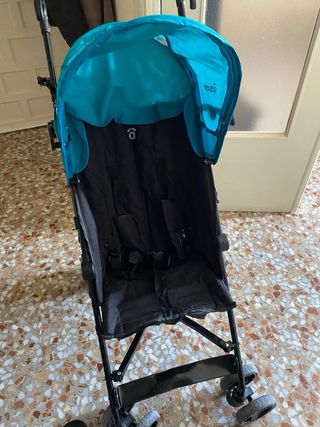 Silla de paseo Babyzen color negro y turquesa