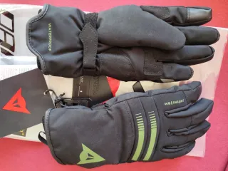 Guantes de moto negros con detalles verdes Talla S