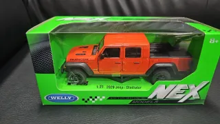 Welly 1:27 Jeep Gladiator 2020 Arancione