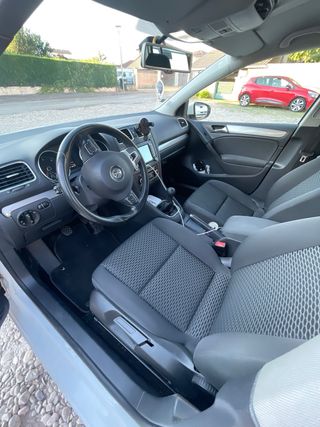 Volkswagen Golf 6 2012 1.6 Tdi