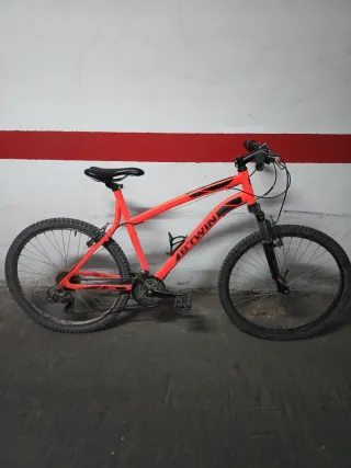 Bicicleta Montaña B'TWIN Roja