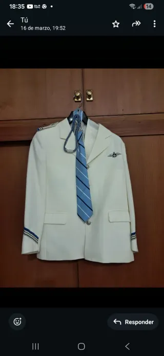 Traje de comunión blanco y azul
