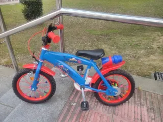 Bici infantil Spiderman 12 pulgadas azul y roja