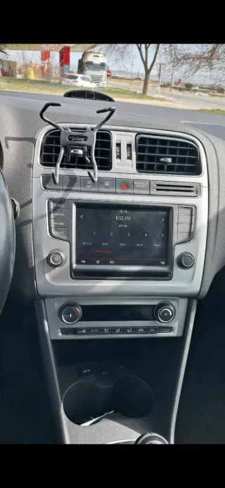 Volkswagen Polo 2015