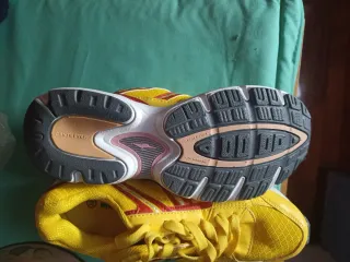 Zapatillas deportivas Miracer Talla 39 Nuevas