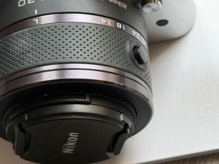 Nikon 1 J1 + cavalletto