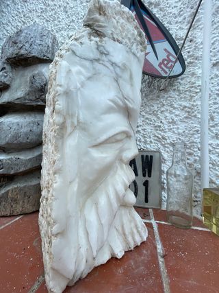 Escultura de alabastro