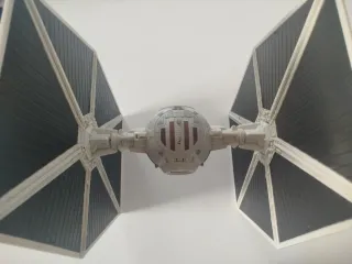 Nave TIE Interceptor Star Wars