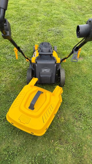 Cortacésped Eléctrico Powerplus POWXG6281