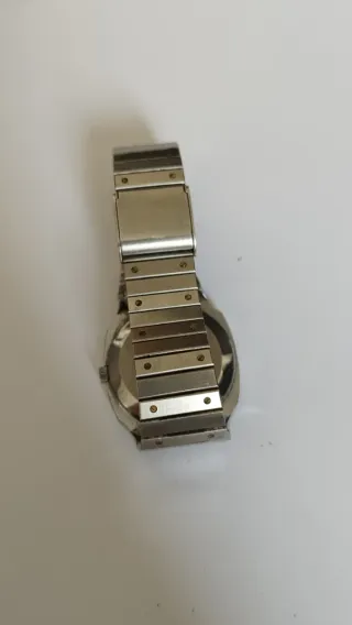Reloj Lorbex de cuarzo, no funciona para reparar