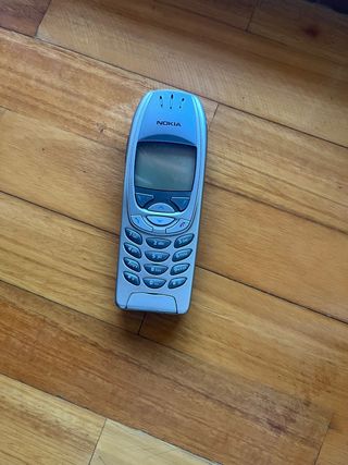 Nokia 6310i Mercedes Benz