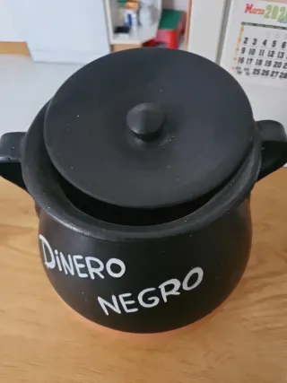 Vasija de barro Dinero Negro