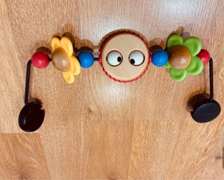 Hamaca Babybjörn con juguete