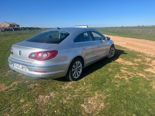 Volkswagen Passat cc 2009