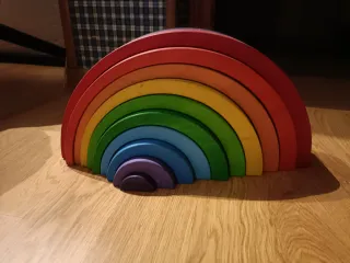 Arcoíris Montessori Madera