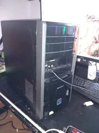 PC Gaming Medion i5 GTX 1650 si vienes hoy 180€