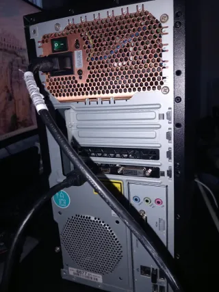 PC Gaming Medion i5 GTX 1650 si vienes hoy 180€