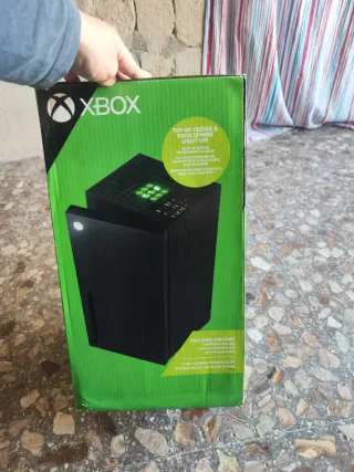 Minifrigorífico Xbox Series X 10L