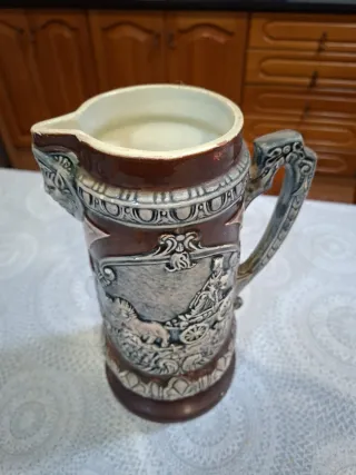 Jarra de cerveza de cerámica