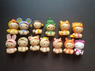 Set 7 Pezzi Hello Kitty Vari