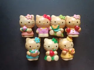 Set 7 Pezzi Hello Kitty Vari